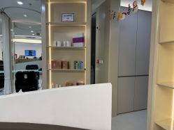 -碧莲盛·脱发养发中心