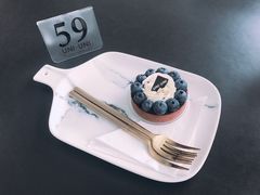 -UNI UNI(环亚凯瑟琳店)