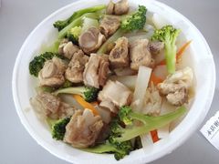 排骨煲仔饭-桂林米粉(亦庄国融国际店)