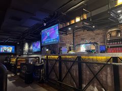 -麦凯伦烧烤·精酿超级工厂店(金桥总店)