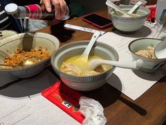 -蟹黄鱼·海派深夜面馆(巨鹿路店)