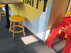 -麦当劳(伟城广场店)
