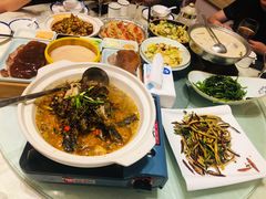 铁板蒜蓉基围虾-九头鹰家宴(岳家嘴店)