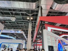 -东浩兰生上海世博展览馆