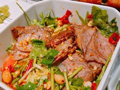 麻辣牛肉-虾胡闹龙虾馆(湄南河店)
