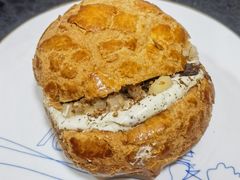 白茶桂花菠萝包-昆明冠生园·鲜花饼·面包蛋糕(老街店)
