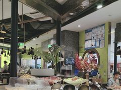 -洪氏嗨捞·猪肚鸡火锅(阳光天地店)