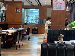 大堂-潮牛禾记•潮汕鲜牛肉火锅(新亚洲店)