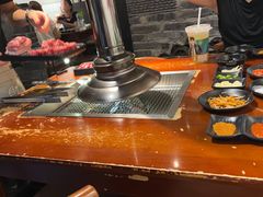 -肉甲韩国木炭烤肉(新壹街1店)