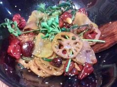 老灶麻辣香锅-风光老灶麻辣香锅(大成路翠微百货店)