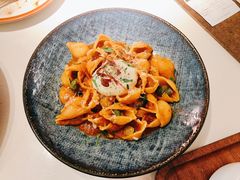 -阿妮叶李(光谷世界城店)