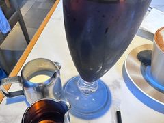 -La-Serene Café