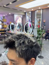 -藤野造型烫染·漂发