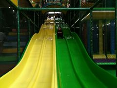 -蒙特利亲子乐园