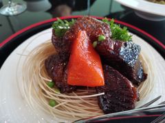 -运·中餐厅(成都华尔道夫酒店)