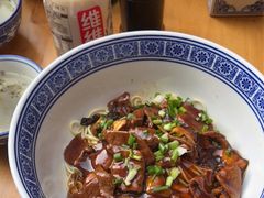 -沪西老弄堂面馆(定西路店)