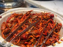 -金滏山·烤肉海鲜火锅自助(襄阳万达店)
