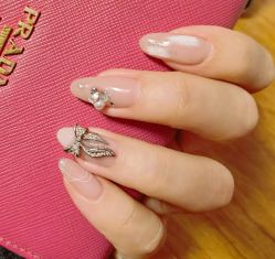 -盼兮·日式美睫沙龙