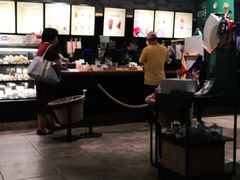-星巴克(广州动漫星城东区店)
