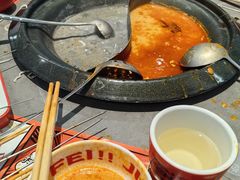 -生活如沸·顺德水牛奶火锅(大学路店)