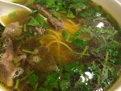 正宗牛肉汤-潘国仙耳光馄饨(黄家阙路店)