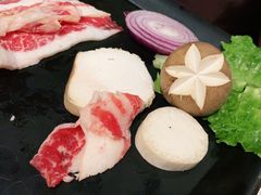-木槿花韩式炭烤·熟成肉工坊(孙文东路店)