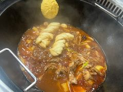 -九妹农家大铁锅东北菜(江湾店)