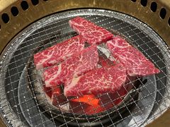 -山川小町·极番烧肉(新地假日广场店)