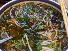 -云阿蛮云南生烫牛肉米线(奉贤路店)