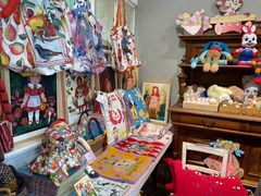 -恋物百货商店(华侨城店)