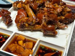-老周家酱卤猪蹄私房菜(克拉玛依西街店)
