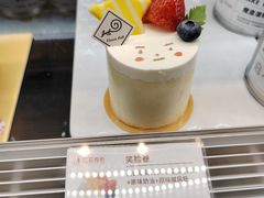 -花花卷卷·鲜食蛋糕(静安久光百货店)