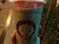 沪上阿姨-沪上阿姨鲜果茶(华新大街店)