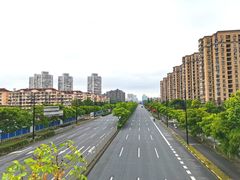 -百联临沂购物中心(临沂路店)