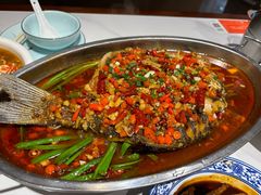 回娘家的香辣鱼-回家吃饭·地道南昌菜(建德观总店)