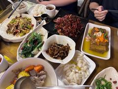 -隔壁老王·家常云南菜(花巷店)