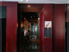 门面-YUE·6·西式融合餐厅(外滩六号店)