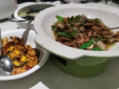 -绿草地·湘菜(7mall店)