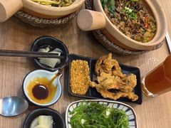 -煲仔皇腊味煲仔饭(经四万达店)