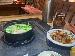 -有一锅·野生菌黑山羊腊排骨火锅(古城北门店)
