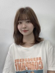 -洛施奇烫发染发沙龙