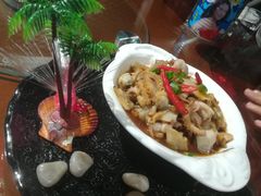 -东来菜馆•手抓海鲜家常菜•海鲜锅贴(鸽子窝店)