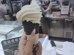 -喜茶(杭州滨江宝龙店)