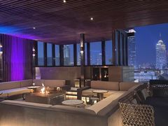 -四季酒店·空中花园 Aria on 9