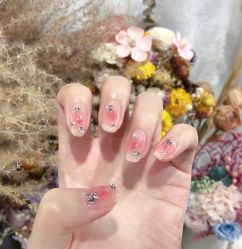 -兔猫ToMoreNails美甲美睫