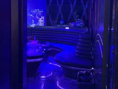 -温莎KTV(珠江路店)