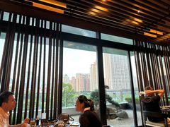 -丽思卡尔顿·炙焰·铁板烧餐厅