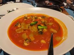 酸菜番茄烧香螺-三利音·玖弄小鲜(浦东嘉里城店)