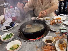-濠轩阁特色生蚝火锅(水湾路店)