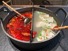 -三出山火锅(南京万象天地店)